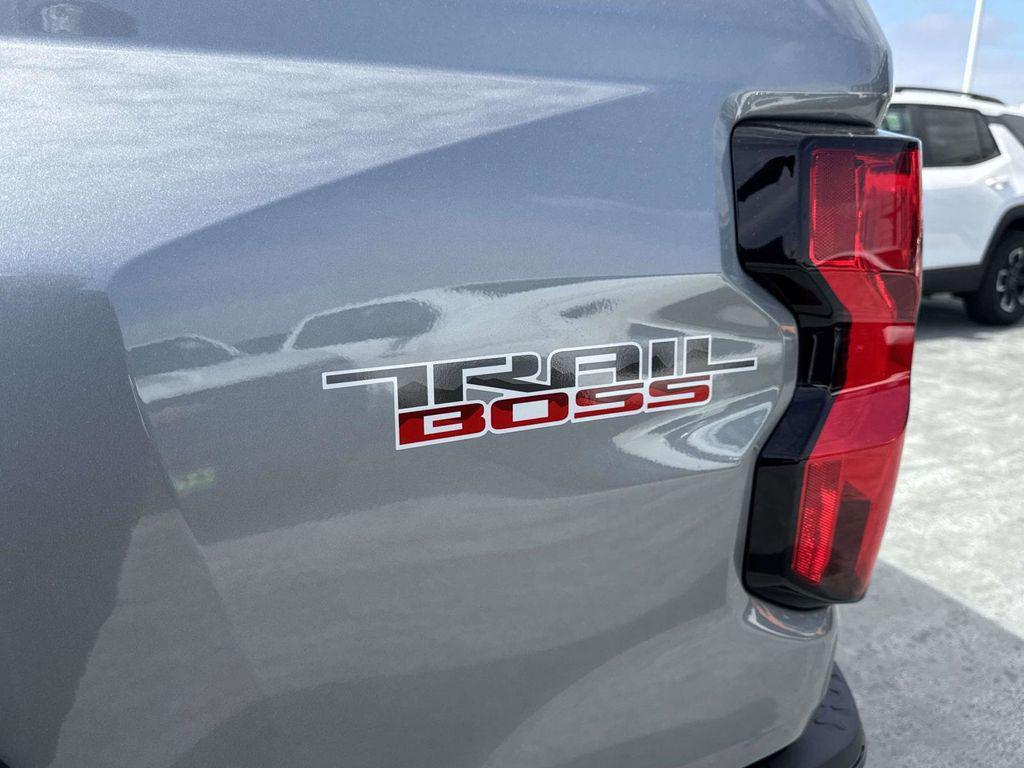 new 2026 Chevrolet Colorado car, priced at $46,110