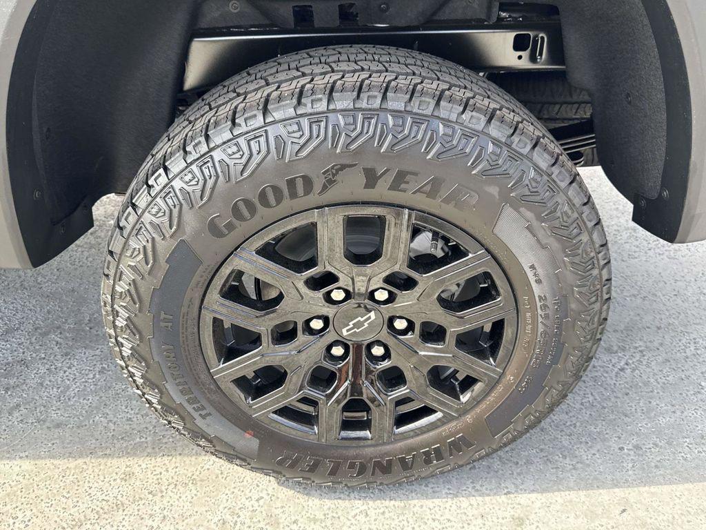 new 2026 Chevrolet Colorado car, priced at $46,110