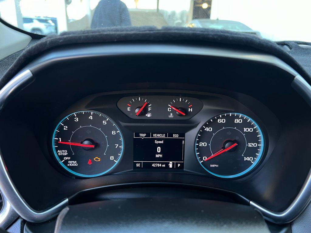 used 2022 Chevrolet Equinox car, priced at $17,991