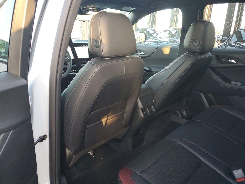 new 2026 Chevrolet Equinox car, priced at $37,335