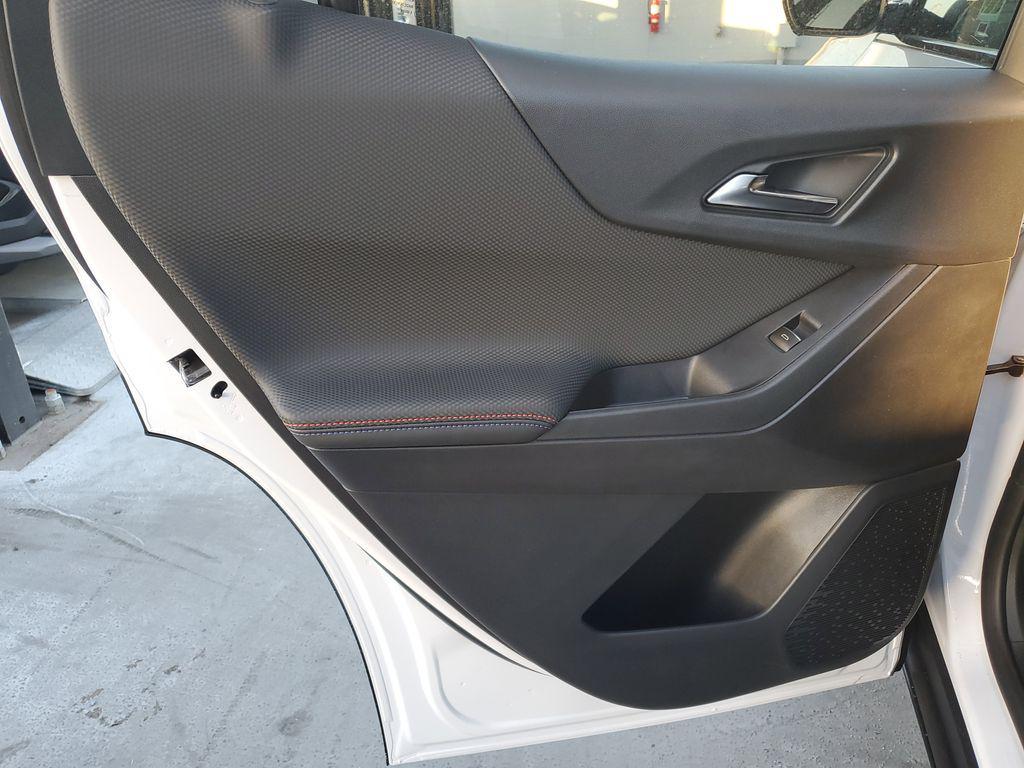 new 2026 Chevrolet Equinox car, priced at $37,335