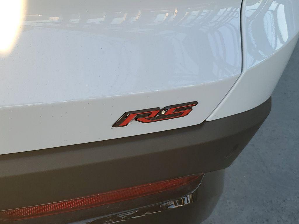 new 2026 Chevrolet Equinox car, priced at $37,335