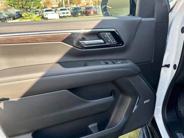 new 2025 Chevrolet Tahoe car, priced at $69,120