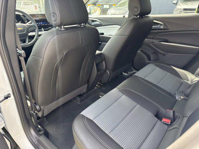 new 2025 Chevrolet Trax car, priced at $24,095