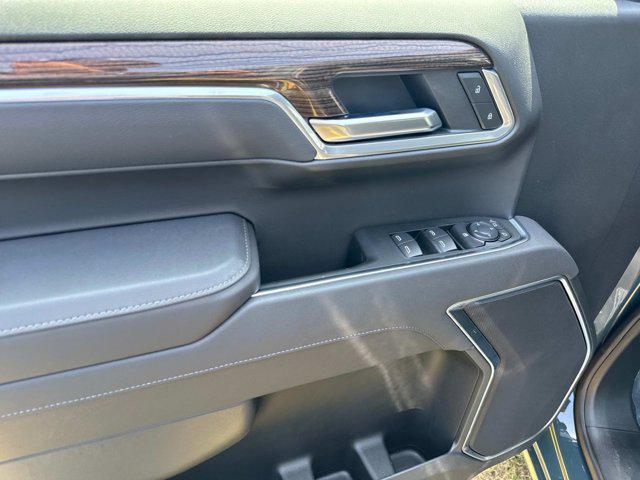 new 2025 Chevrolet Silverado 1500 car, priced at $48,990