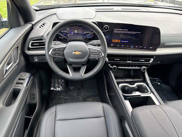 new 2025 Chevrolet Traverse car, priced at $47,540
