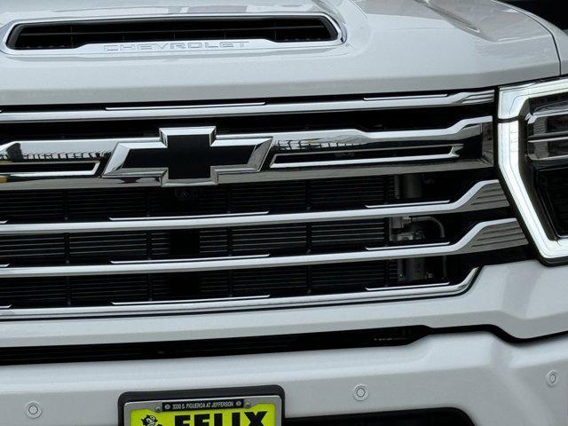 new 2025 Chevrolet Silverado 3500 car, priced at $93,174