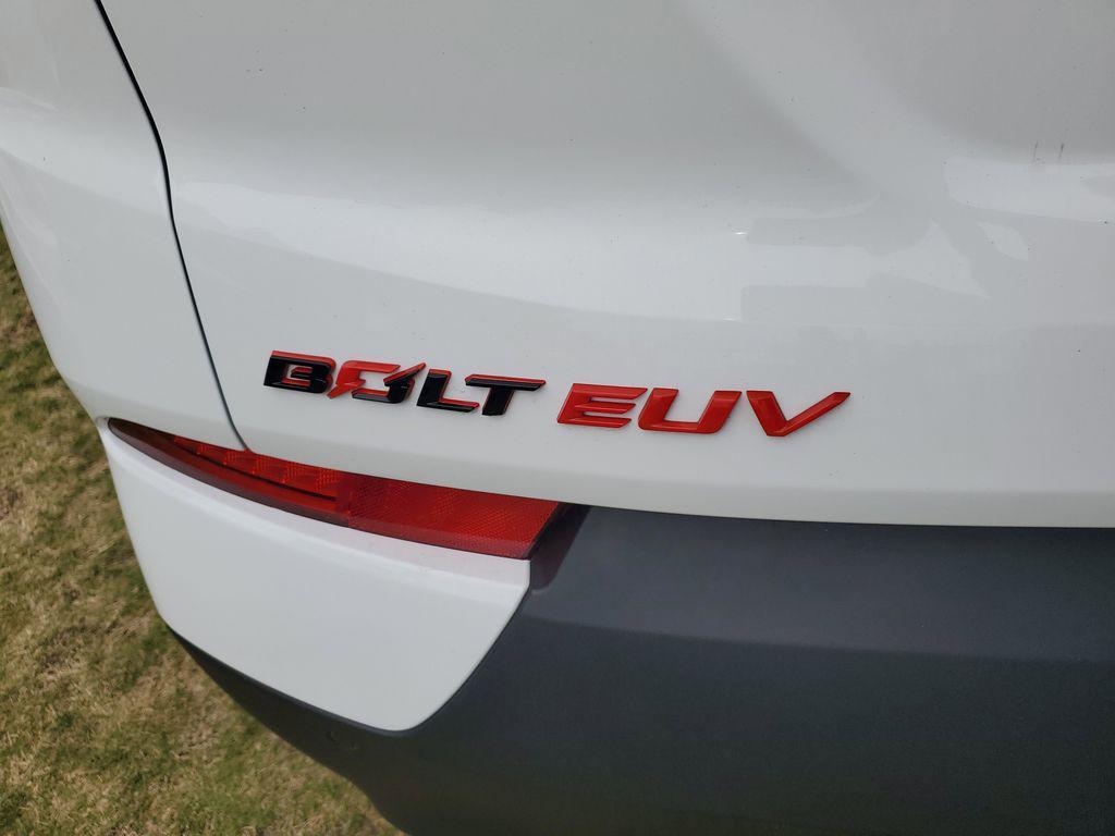 used 2023 Chevrolet Bolt EUV car, priced at $19,995