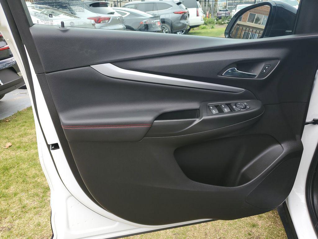 used 2023 Chevrolet Bolt EUV car, priced at $19,995