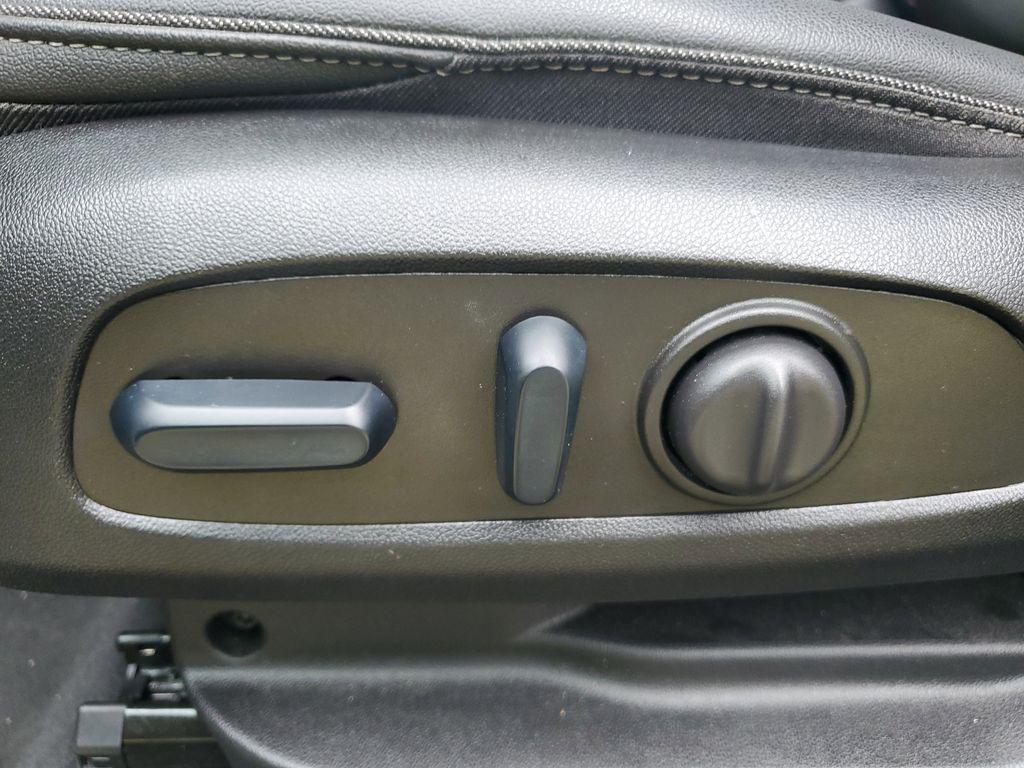 used 2023 Chevrolet Bolt EUV car, priced at $19,995