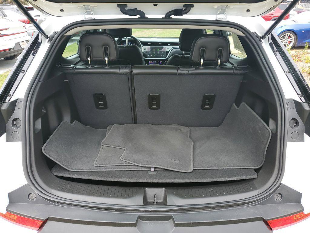 used 2023 Chevrolet Bolt EUV car, priced at $19,995