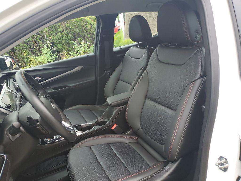 used 2023 Chevrolet Bolt EUV car, priced at $19,995