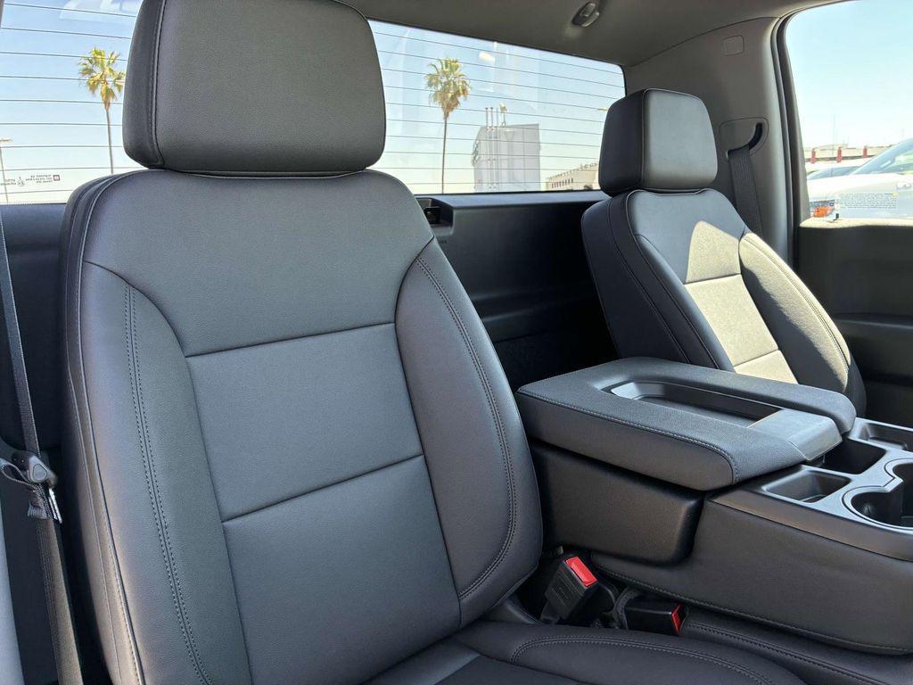 new 2025 Chevrolet Silverado 1500 car, priced at $34,043