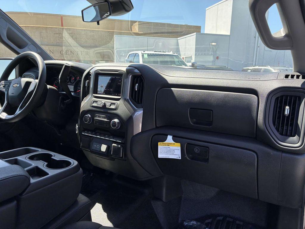 new 2025 Chevrolet Silverado 1500 car, priced at $34,043