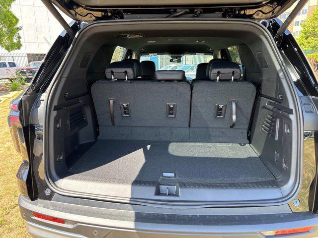 new 2025 Chevrolet Traverse car, priced at $45,040