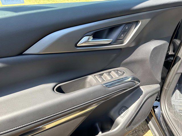 new 2025 Chevrolet Traverse car, priced at $45,040