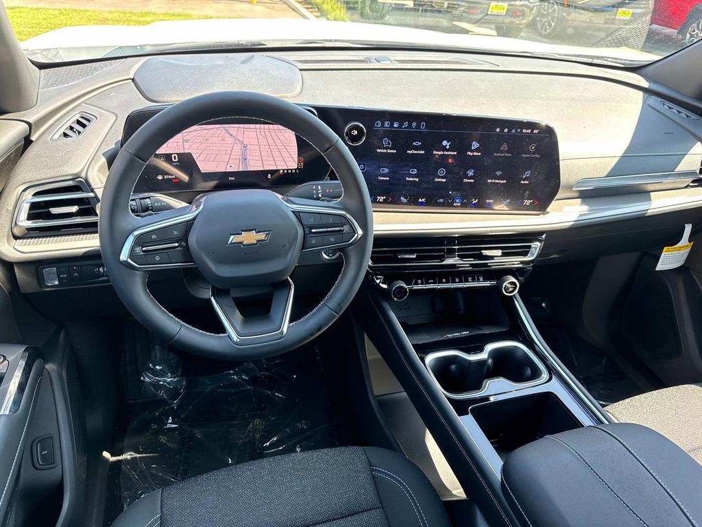 new 2026 Chevrolet Traverse car, priced at $48,095