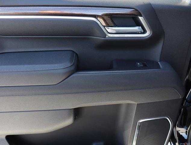 new 2025 Chevrolet Silverado 1500 car, priced at $50,885