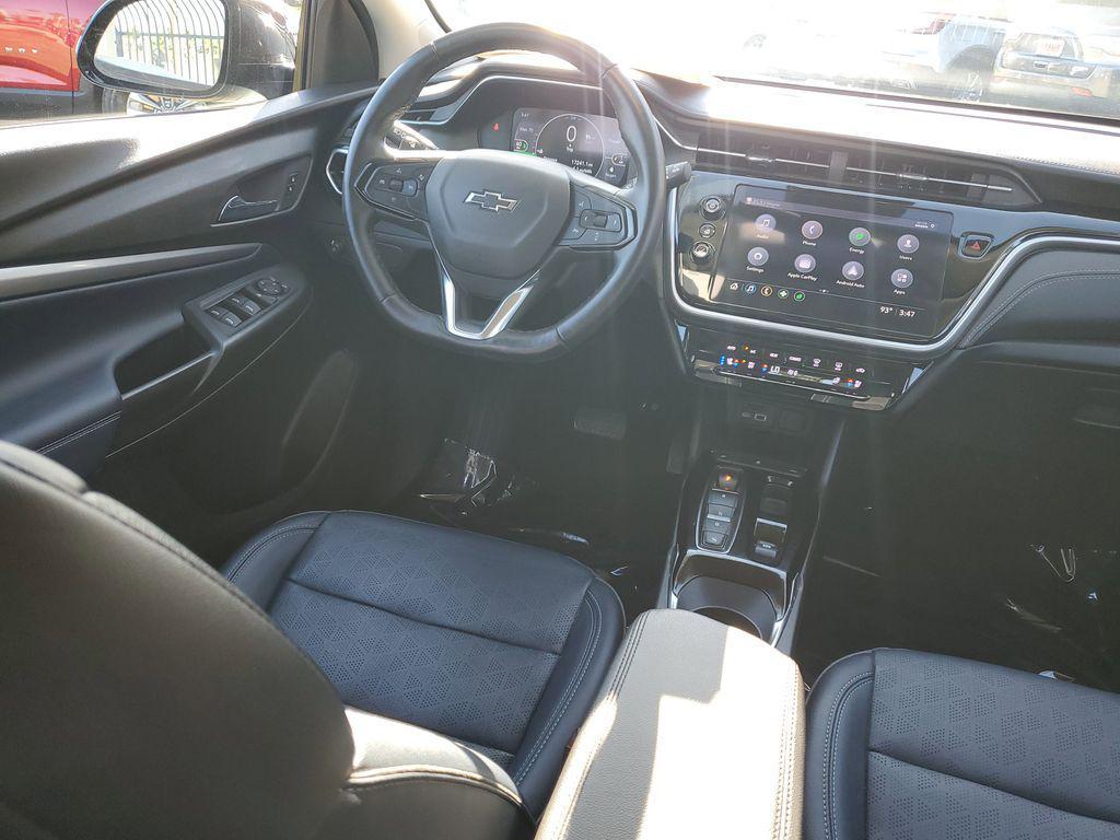 used 2022 Chevrolet Bolt EUV car, priced at $17,994