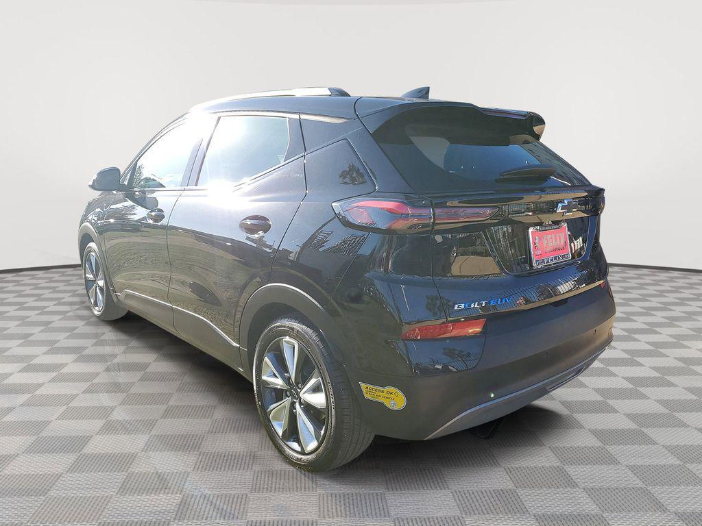 used 2022 Chevrolet Bolt EUV car, priced at $17,994