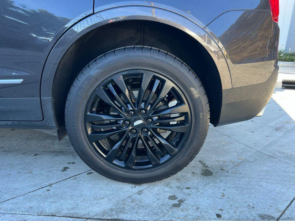 used 2017 Cadillac XT5 car, priced at $17,493