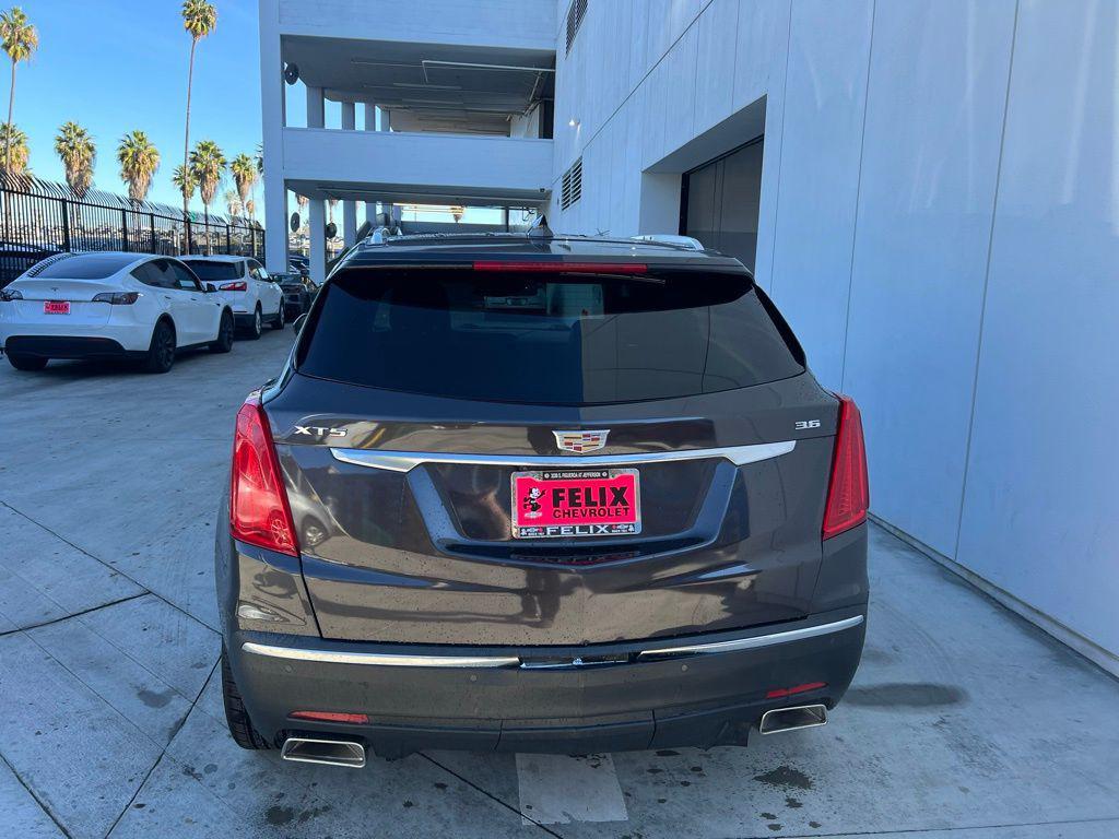 used 2017 Cadillac XT5 car, priced at $17,493