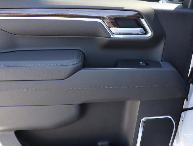 new 2025 Chevrolet Silverado 1500 car, priced at $51,935