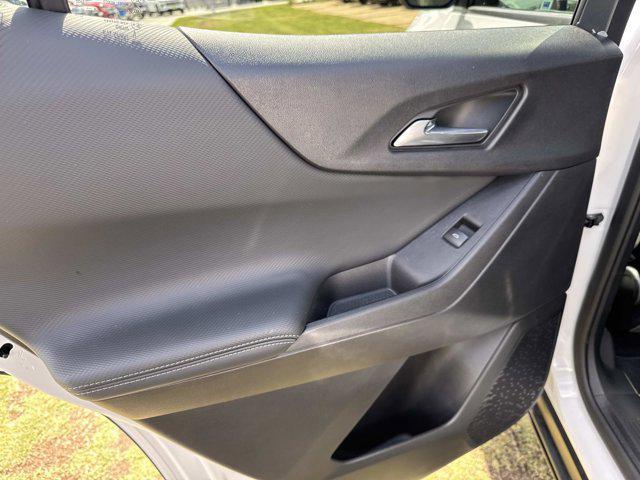 used 2025 Chevrolet Equinox car, priced at $26,396