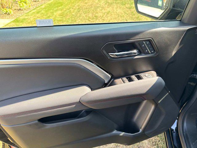 new 2025 Chevrolet Colorado car, priced at $47,040