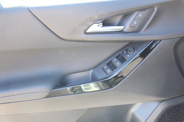 new 2025 Chevrolet Equinox car, priced at $30,639