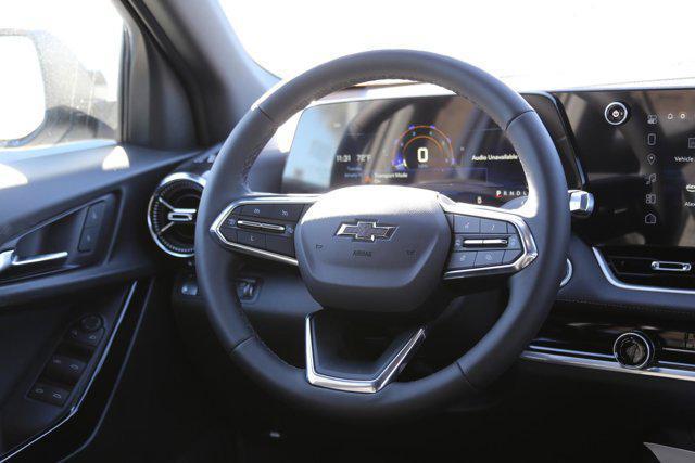 new 2025 Chevrolet Equinox car, priced at $30,639