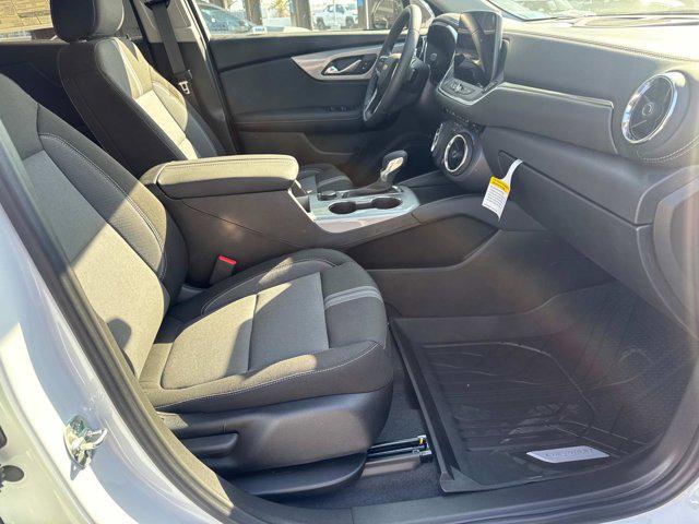 new 2025 Chevrolet Blazer car, priced at $38,165