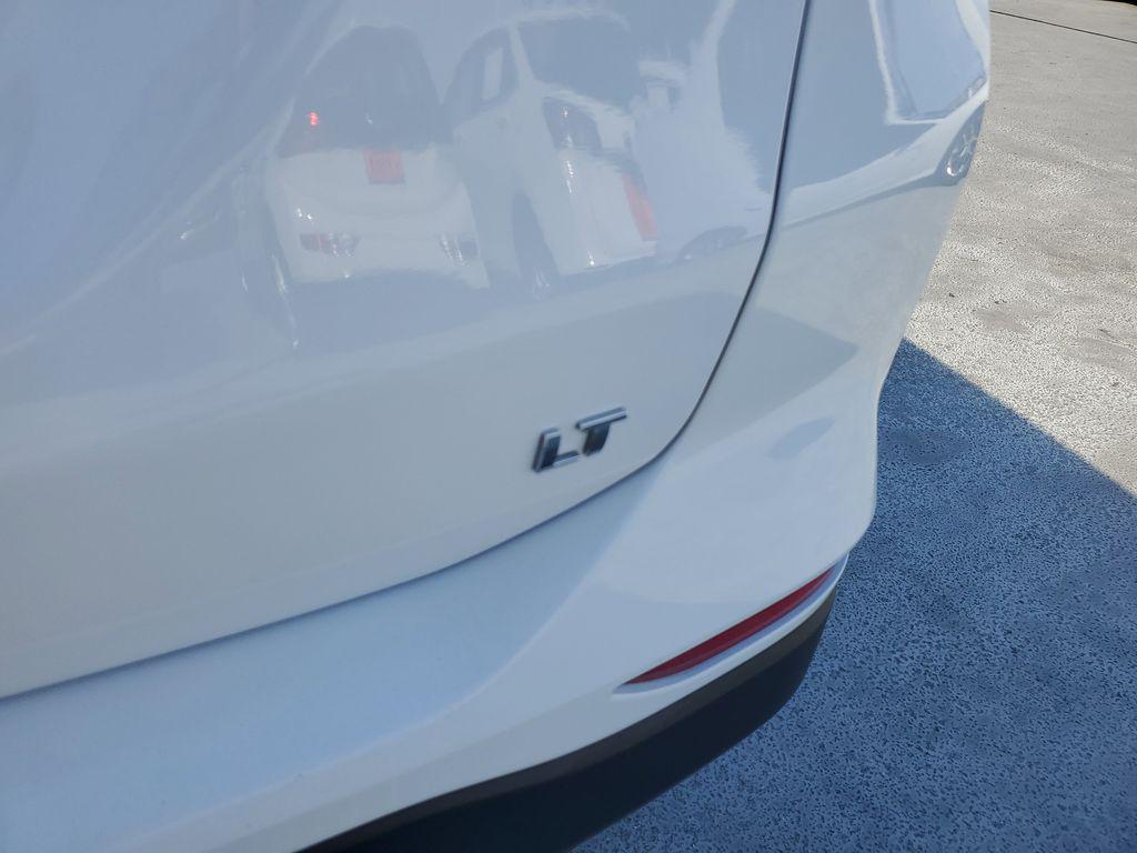 used 2024 Chevrolet Equinox car, priced at $18,993