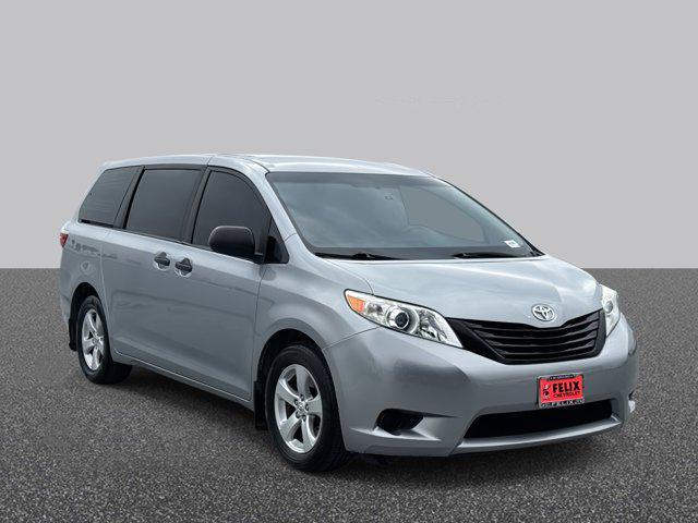 used 2017 Toyota Sienna car, priced at $19,959