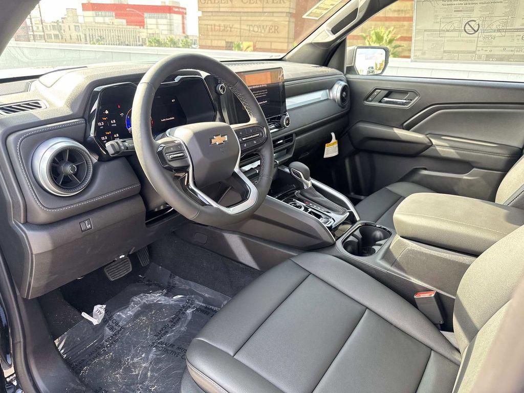 new 2025 Chevrolet Colorado car, priced at $38,085