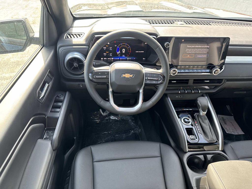 new 2025 Chevrolet Colorado car, priced at $38,085