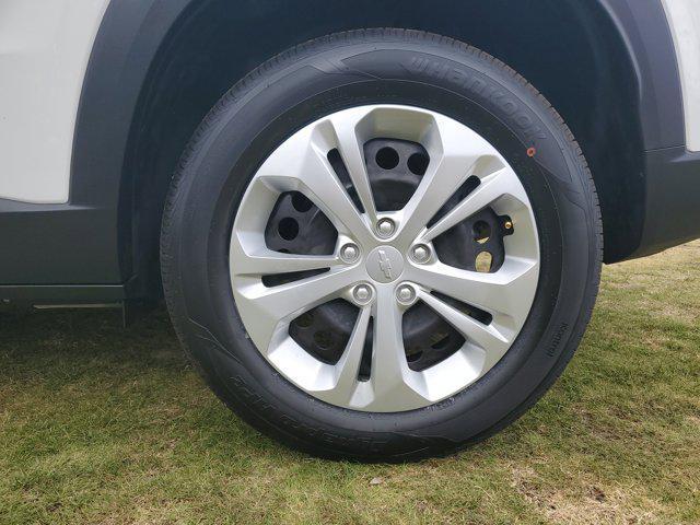 used 2024 Chevrolet Trax car, priced at $21,959