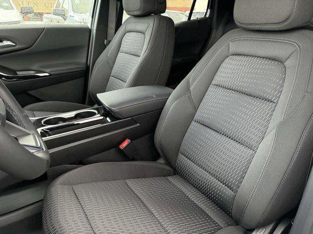 new 2025 Chevrolet Equinox car, priced at $31,040