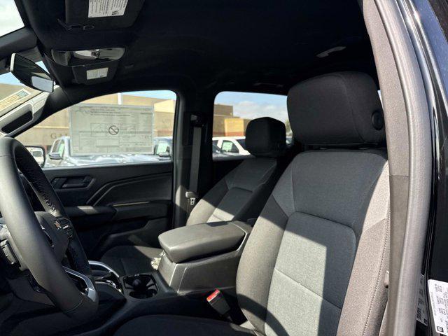 new 2025 Chevrolet Colorado car, priced at $39,305