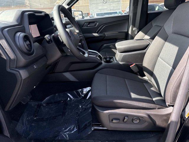 new 2025 Chevrolet Colorado car, priced at $39,305