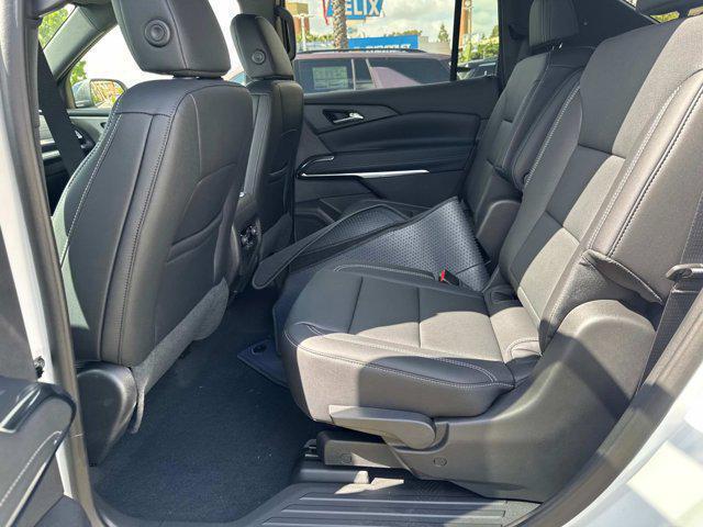 new 2025 Chevrolet Traverse car, priced at $45,540