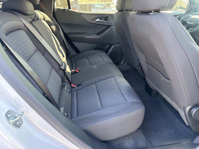 new 2025 Chevrolet Equinox car, priced at $31,040