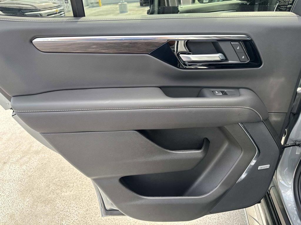 new 2026 Chevrolet Tahoe car, priced at $77,895