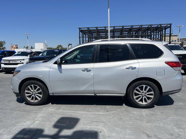 used 2016 Nissan Pathfinder car, priced at $9,791