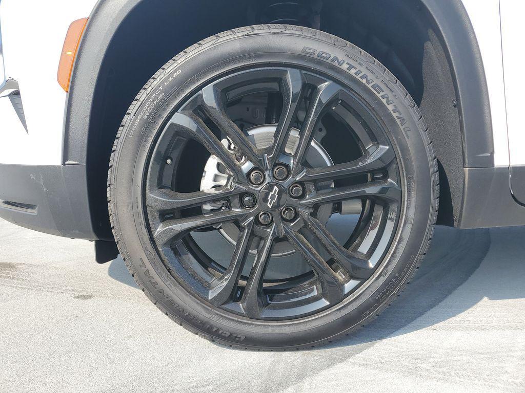 new 2026 Chevrolet Traverse car, priced at $48,095