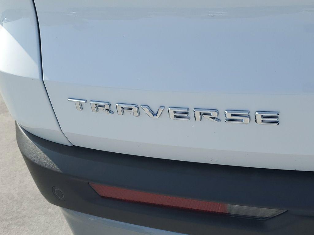 new 2026 Chevrolet Traverse car, priced at $48,095