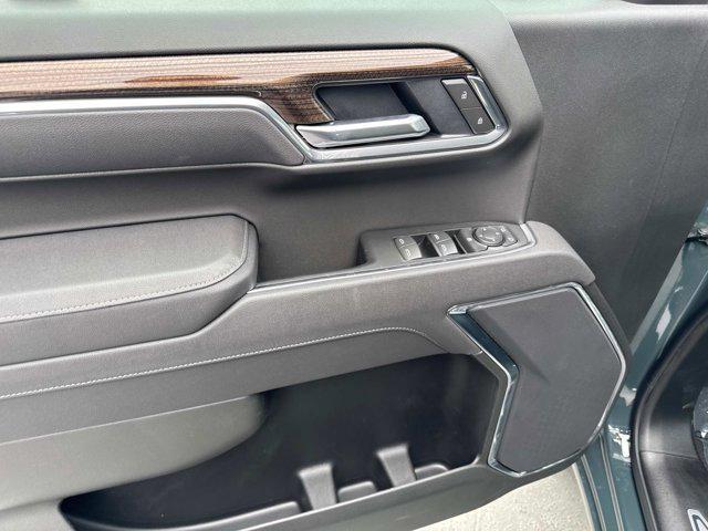 new 2025 Chevrolet Silverado 1500 car, priced at $54,040