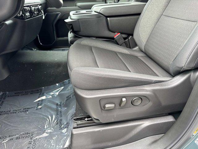 new 2025 Chevrolet Silverado 1500 car, priced at $51,290