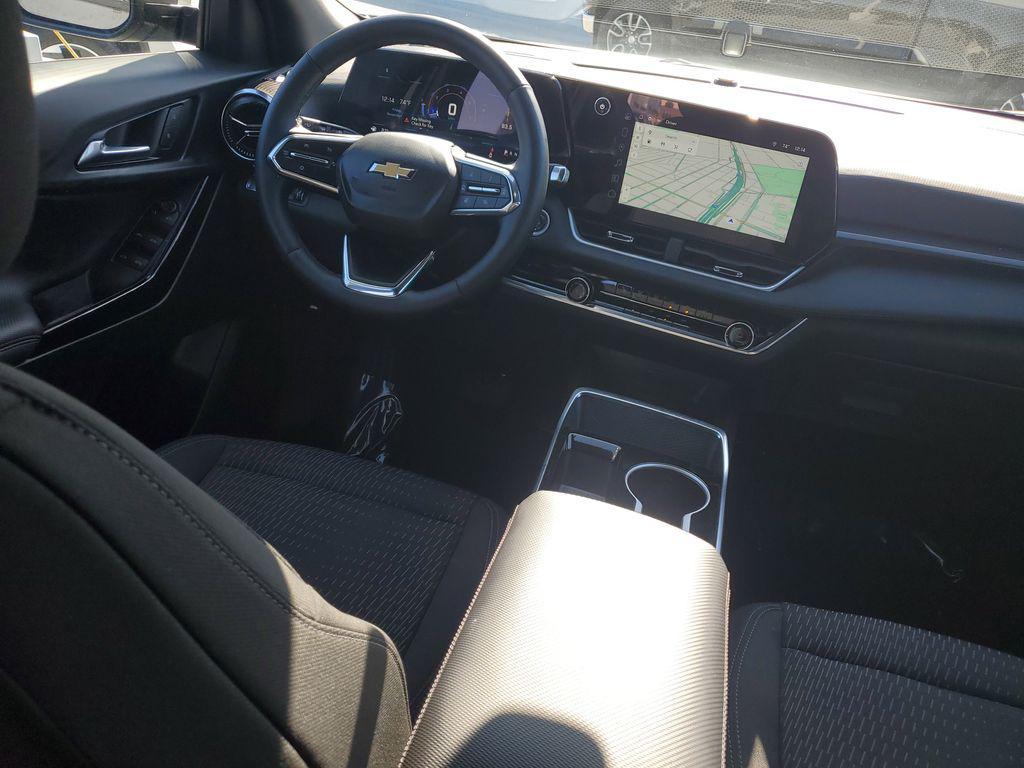 used 2025 Chevrolet Equinox car, priced at $24,692