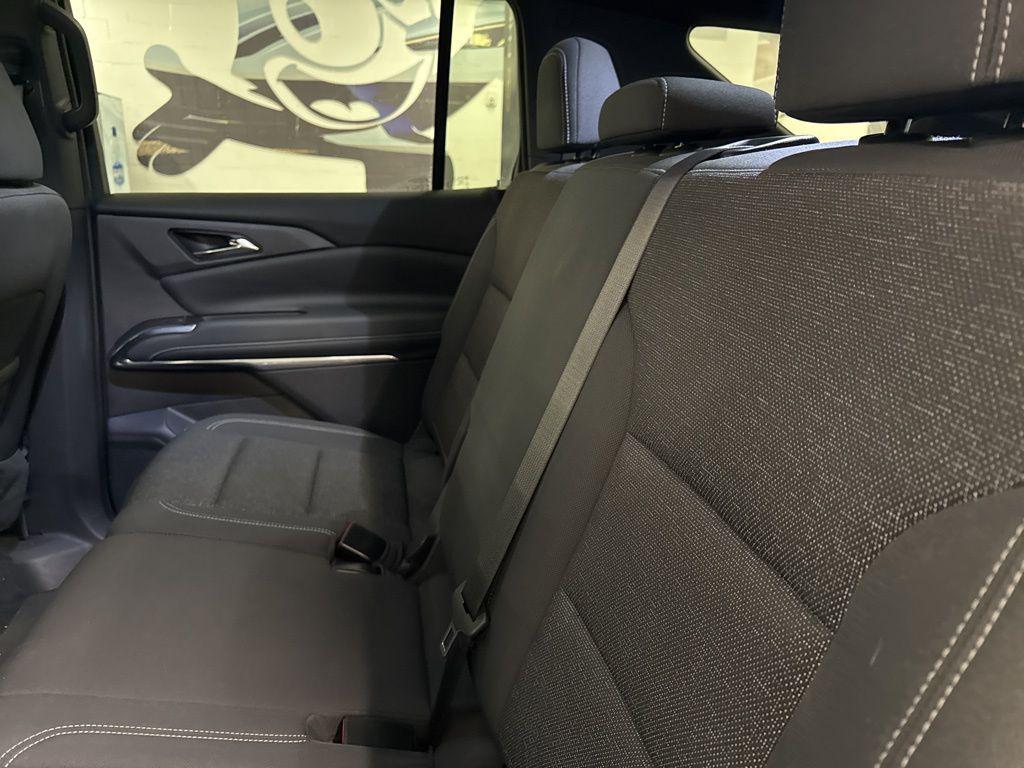 used 2024 Chevrolet Traverse car, priced at $36,292